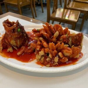 Pescado Racimo de Uvas en Salsa Hong Siu